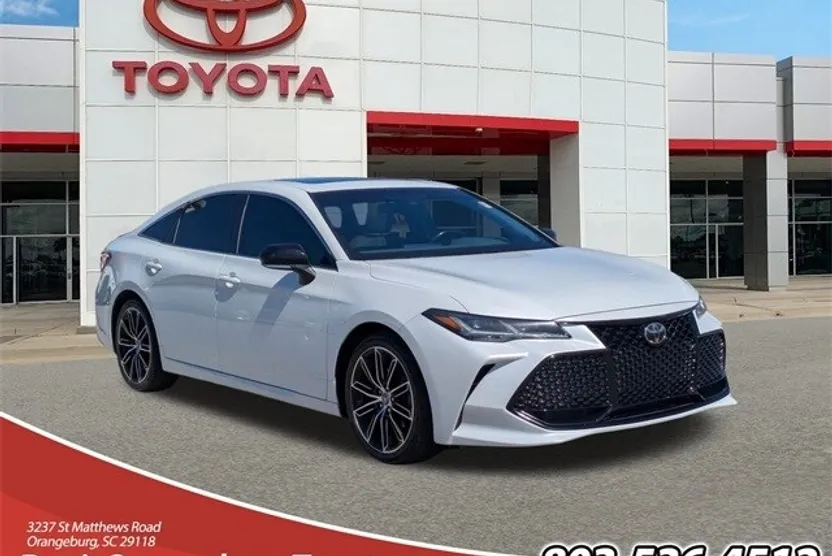 2019 Toyota Avalon Touring photo 1