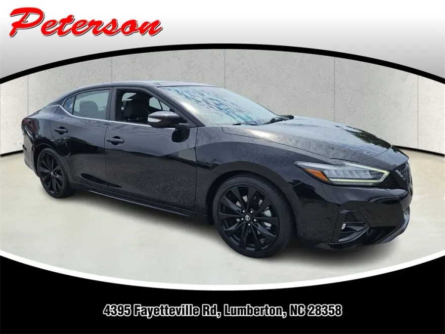 2022 Nissan Maxima SR photo 1