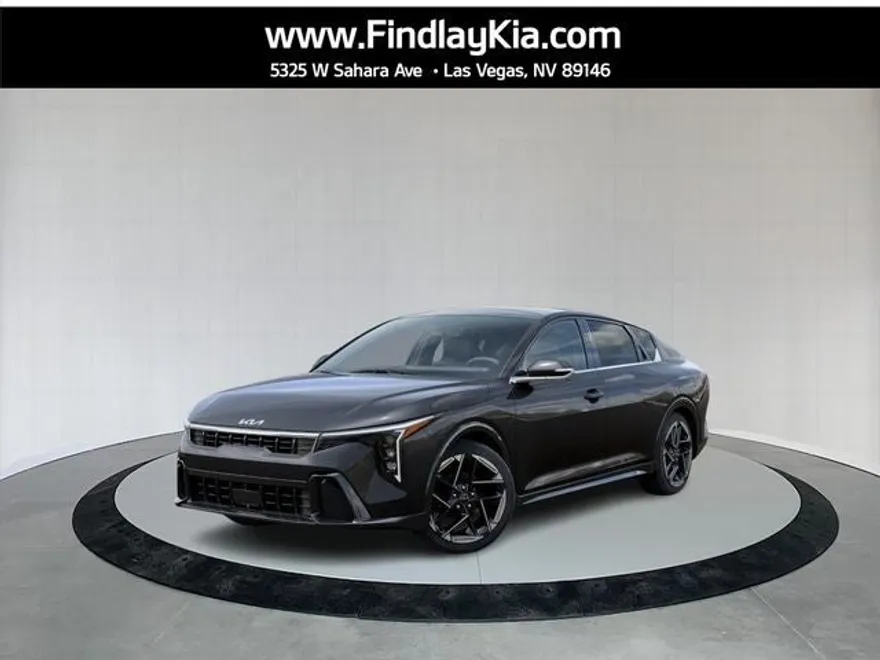 2025 Kia K4 GT-Line photo 1