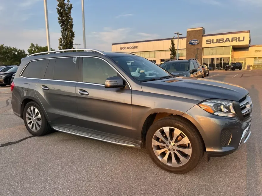 2017 Mercedes Benz GLS 450 4MATIC photo 1