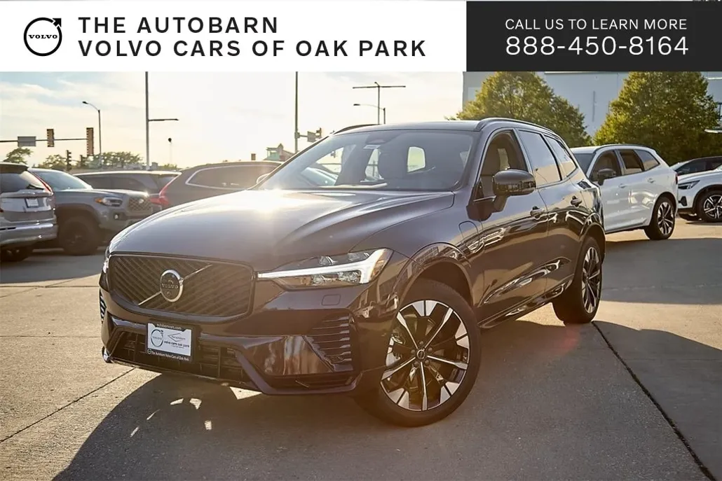 2026 Volvo XC60 T8 Plus photo 1