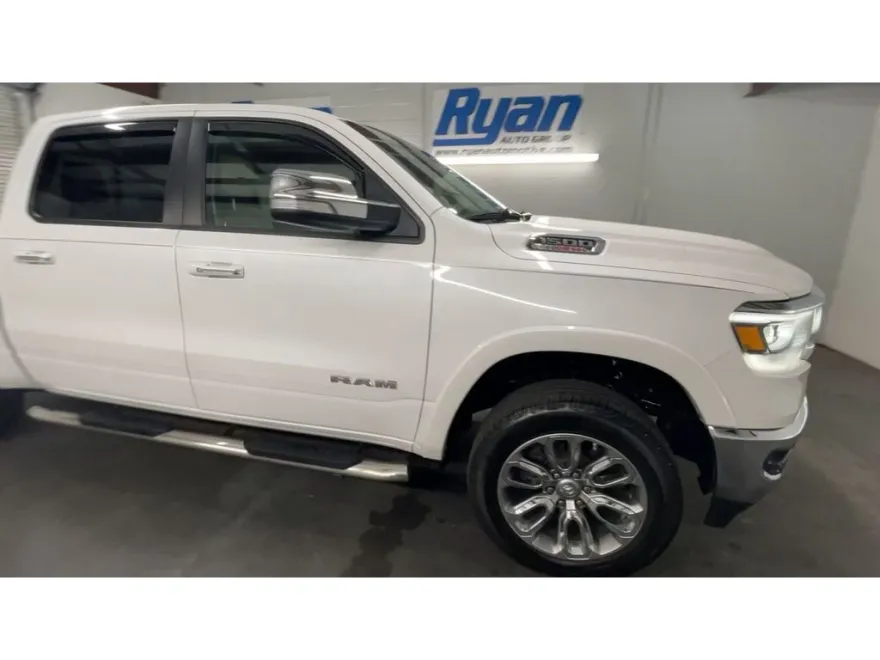 2020 Ram 1500 Laramie photo 1