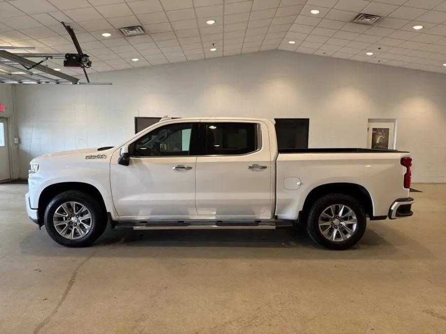 2021 Chevrolet Silverado 1500 High Country photo 1