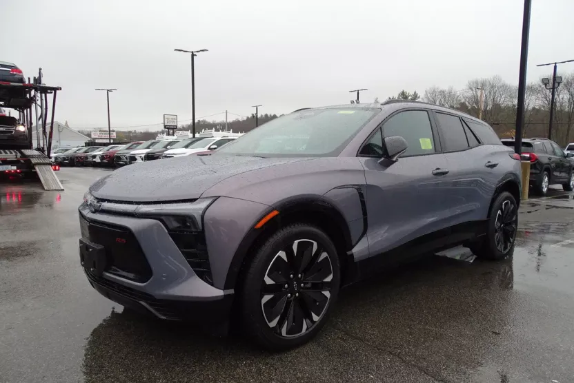 2025 Chevrolet Blazer EV RS photo 1