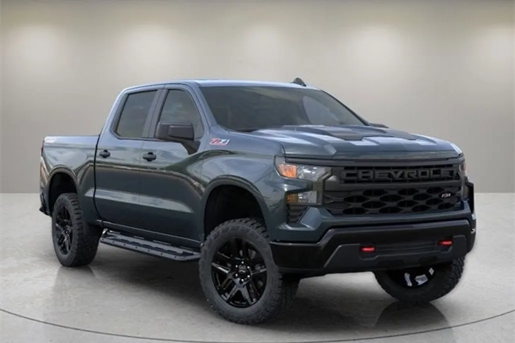 2026 Chevrolet Silverado 1500 Custom Trail Boss photo 1