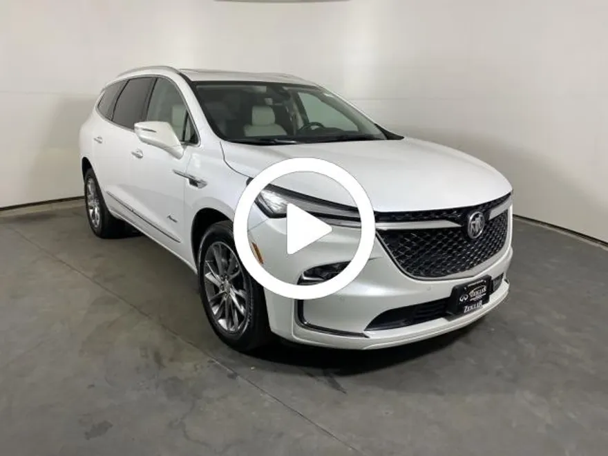 2022 Buick Enclave Avenir photo 1