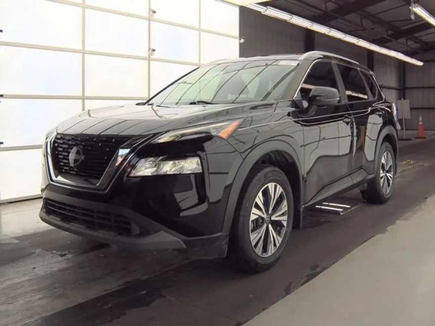 2022 Nissan Rogue SV photo 1