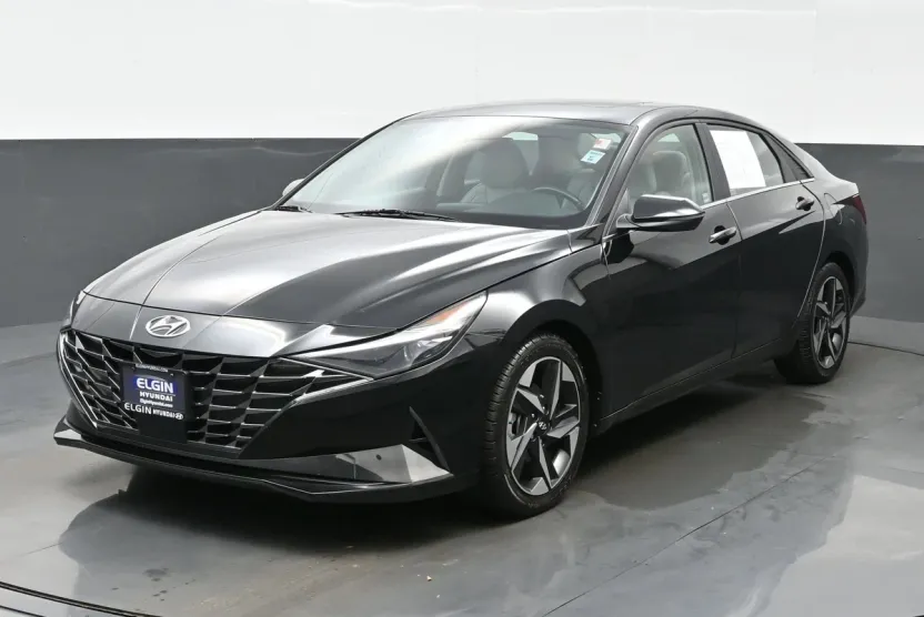 2021 Hyundai Elantra Limited photo 1
