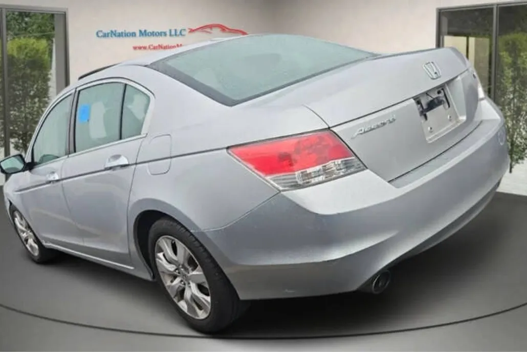 2010 Honda Accord EX-L V6 photo 1