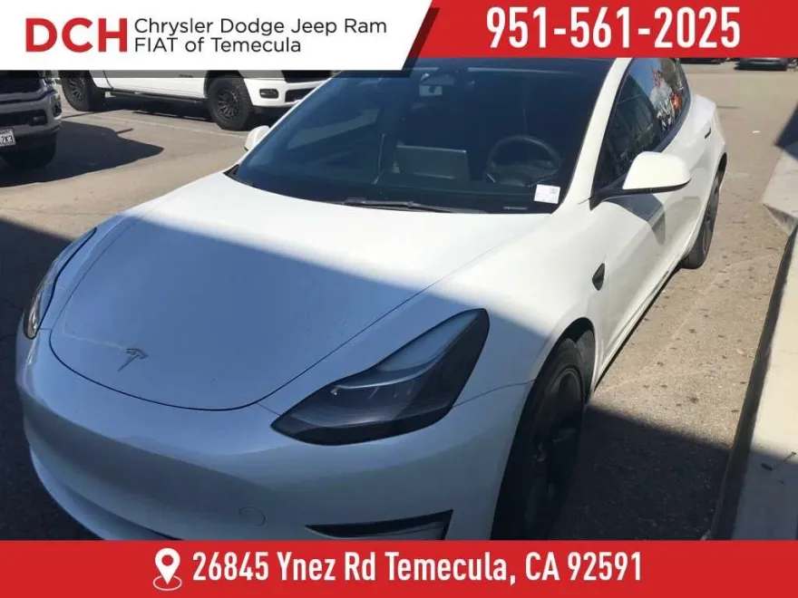 2023 Tesla Model 3 photo 1