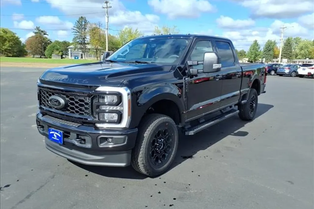 2025 Ford F-250 XLT photo 1