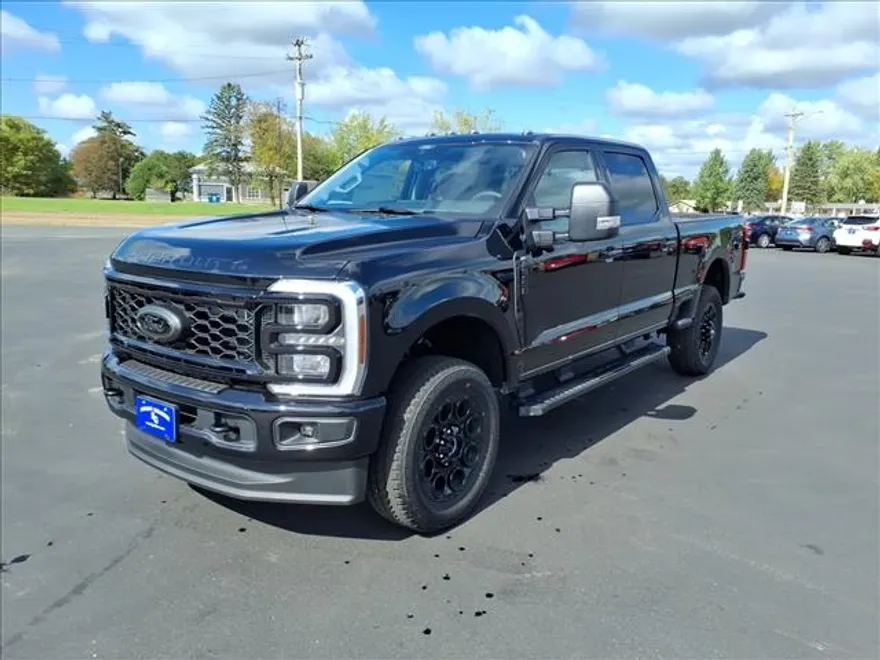 2025 Ford F-250 XLT photo 1