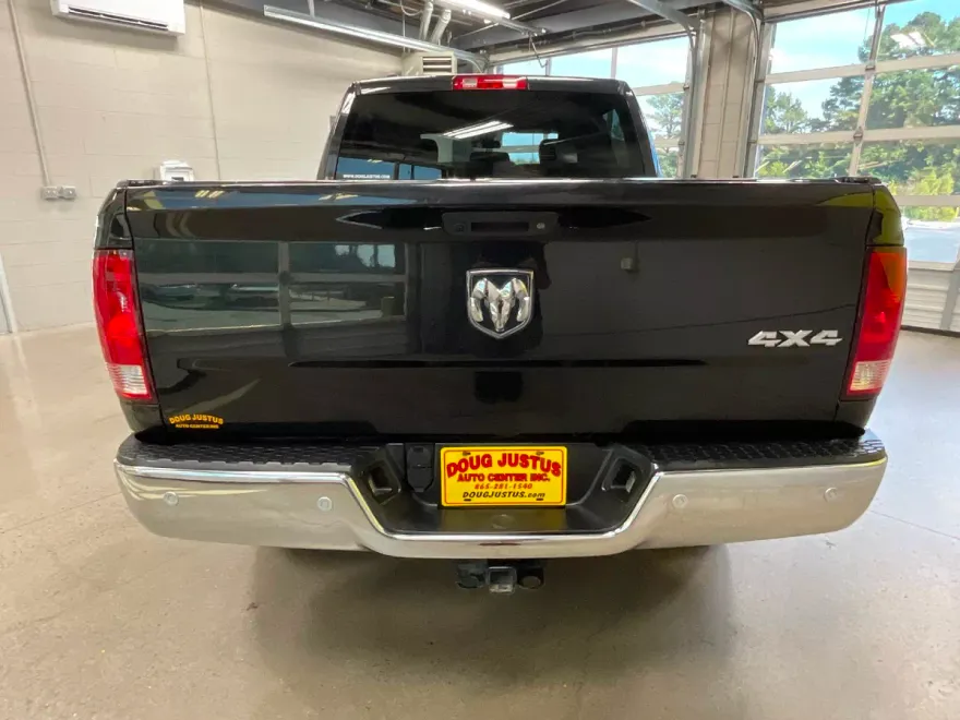 2018 Ram 1500 Tradesman photo 1