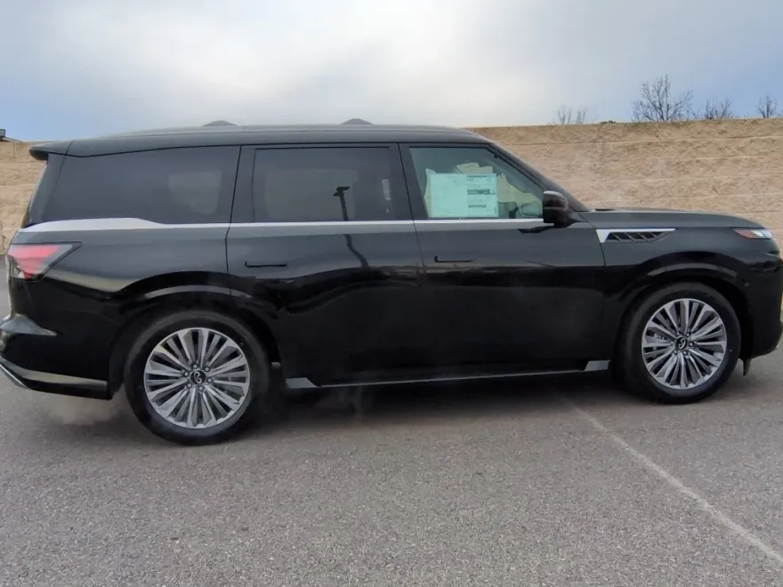 2025 Infiniti QX80 Sensory photo 1
