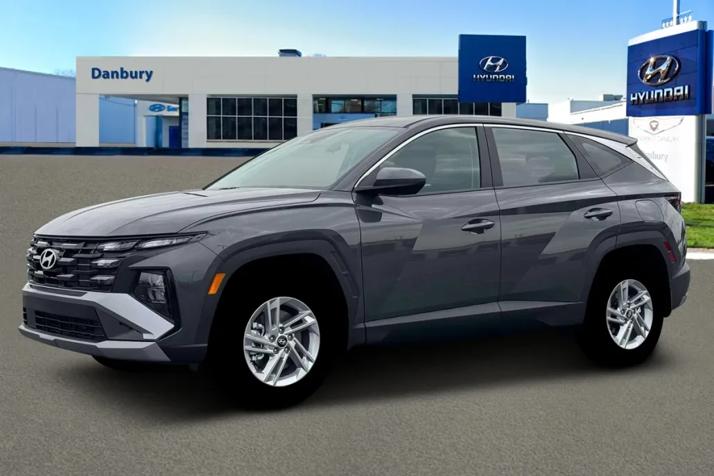 2026 Hyundai Tucson SE photo 1