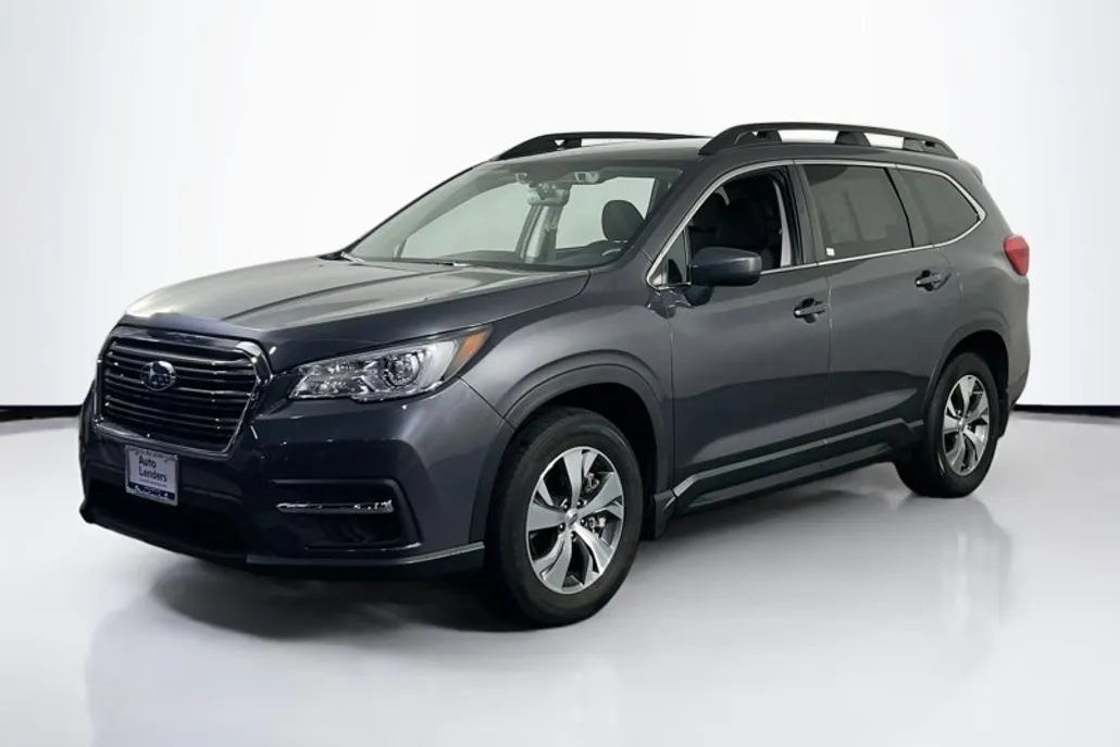 2022 Subaru Ascent Premium photo 1
