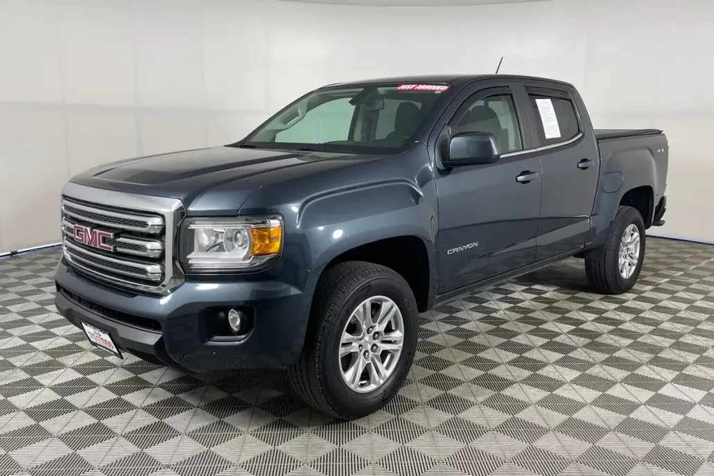 2020 Gmc Canyon SLE photo 1