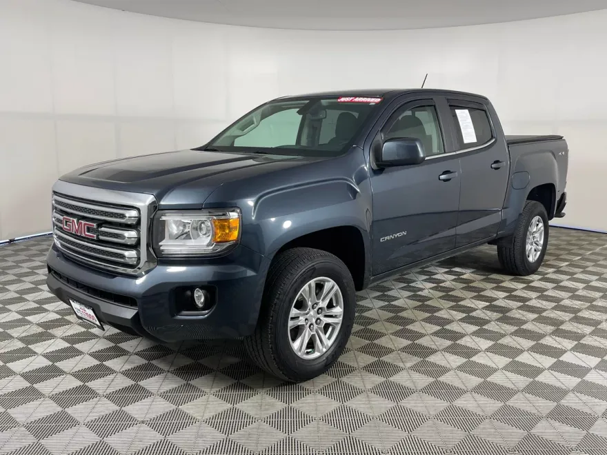 2020 Gmc Canyon SLE photo 1