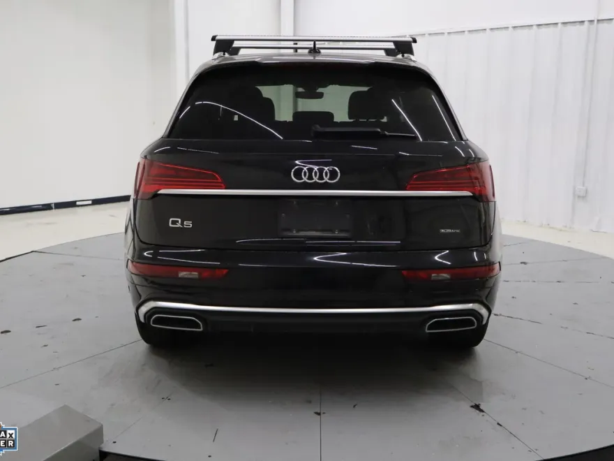 2023 Audi Q5 45 S line Premium photo 1