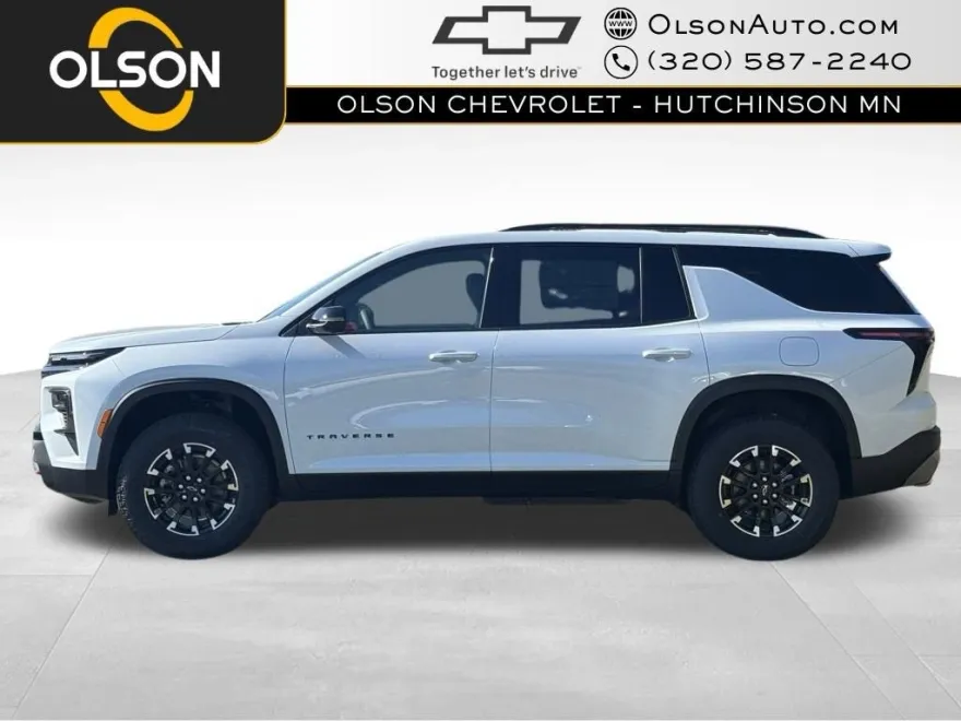 2026 Chevrolet Traverse Z71 photo 1