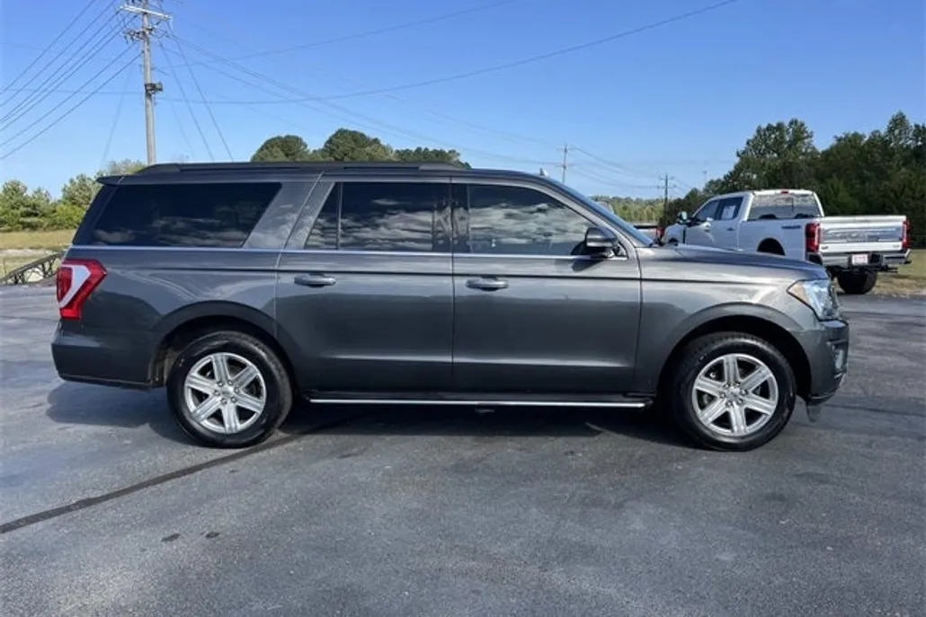 2019 Ford Expedition MAX XLT photo 1