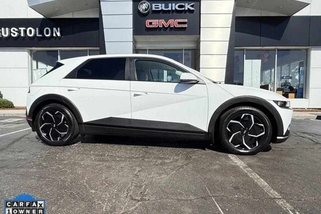 2023 Hyundai Ioniq 5 SEL photo 1
