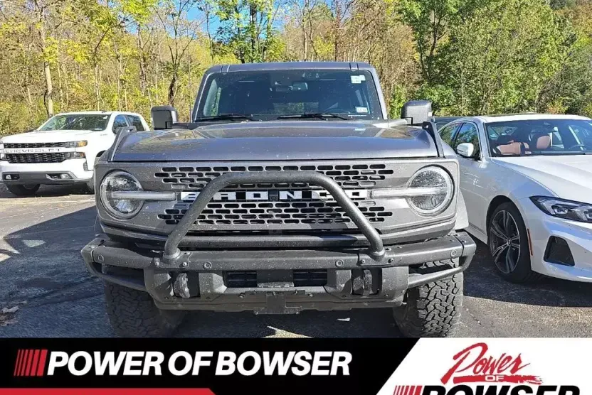 2022 Ford Bronco Badlands photo 1