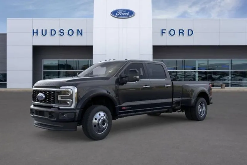 2026 Ford F-450 photo 1