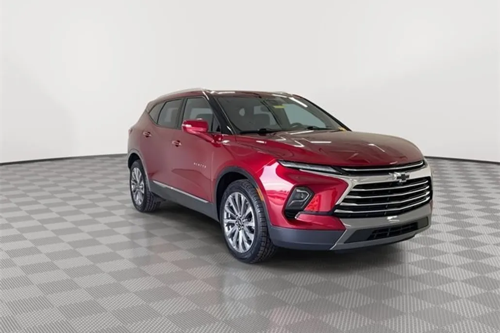 2023 Chevrolet Blazer Premier photo 1