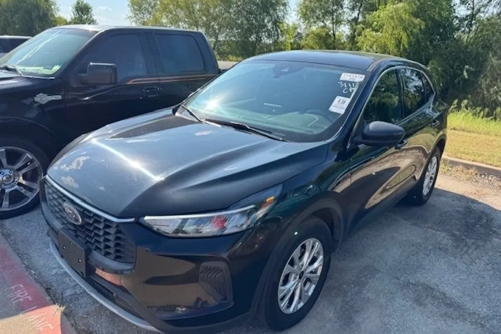 2023 Ford Escape Active photo 1