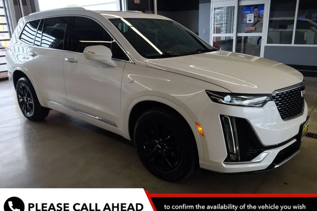 2023 Cadillac XT6 Luxury photo 1