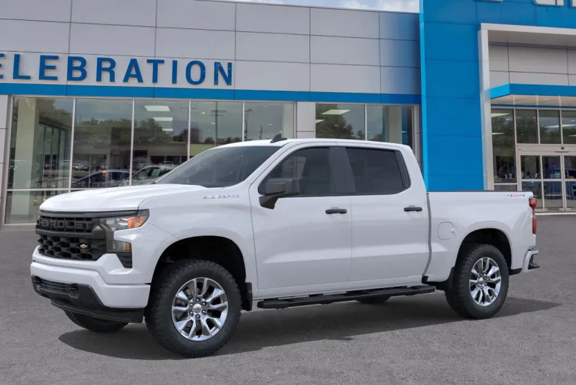 2026 Chevrolet Silverado Custom photo 1