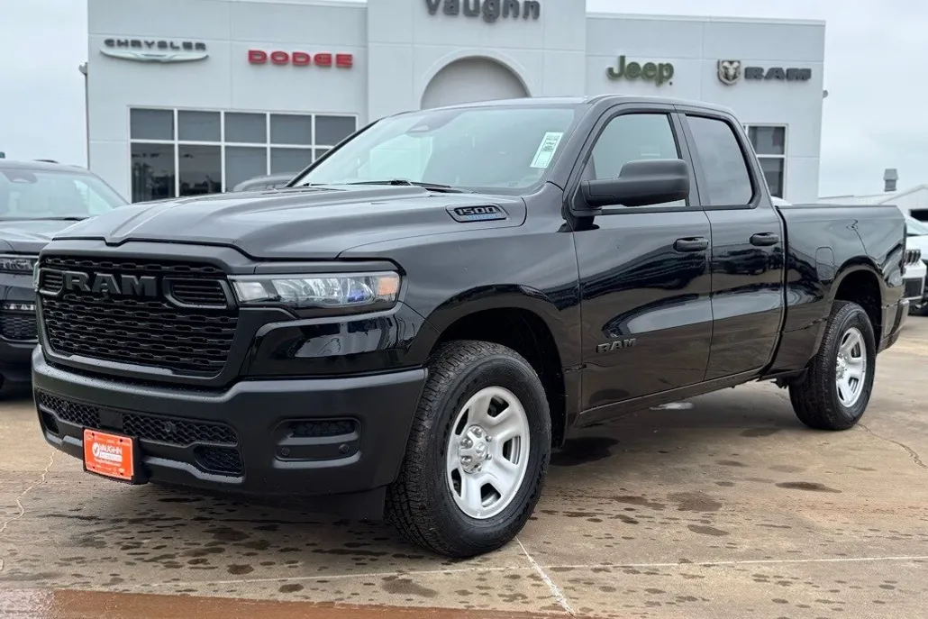 2025 Ram 1500 Tradesman photo 1