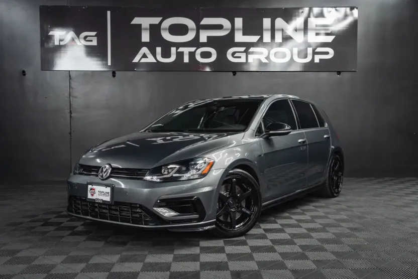 2018 Volkswagen Golf R Base photo 1