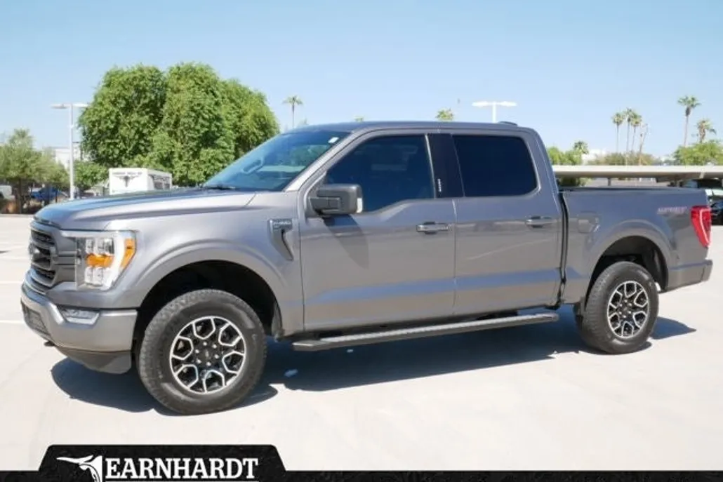 2021 Ford F-150 XLT photo 1