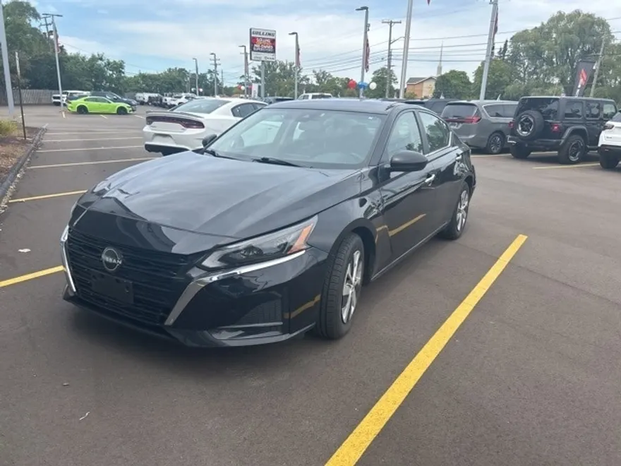 2024 Nissan Altima 2.5 S photo 1
