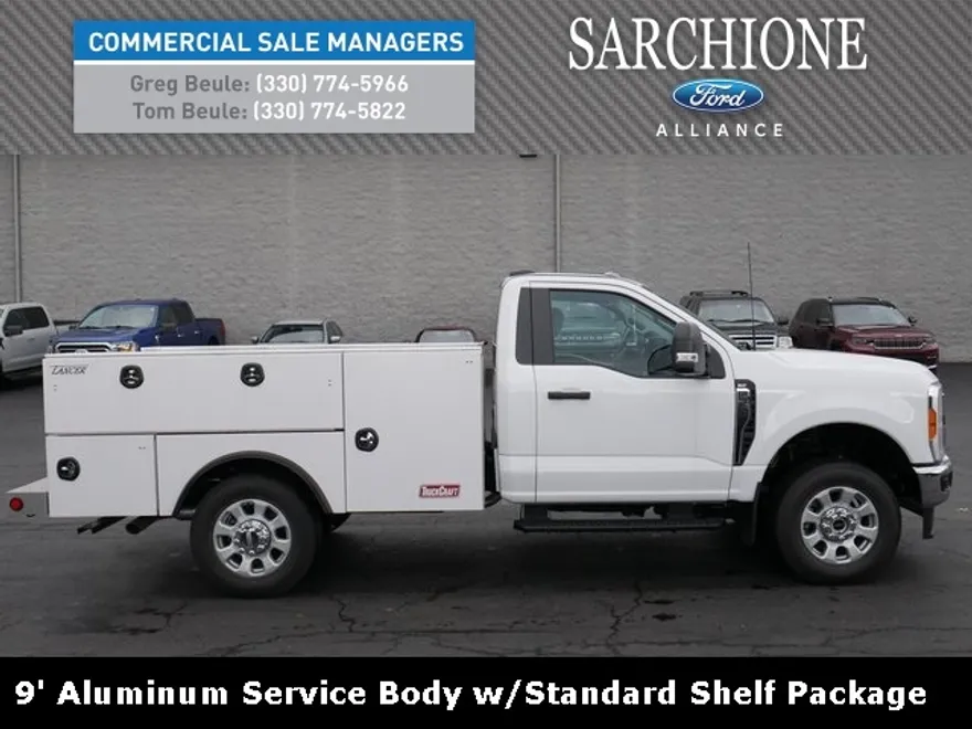 2023 Ford F-350 photo 1