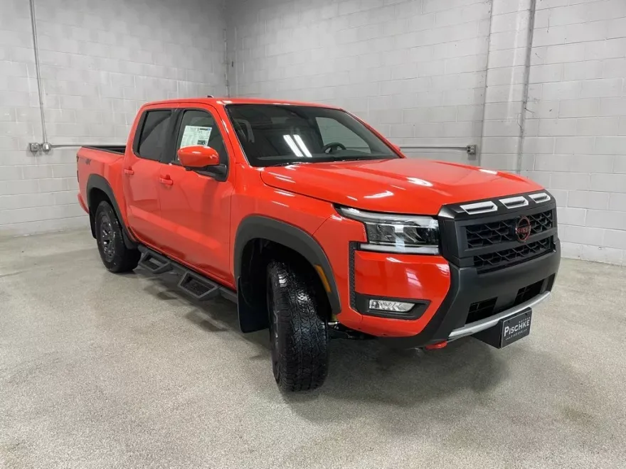 2025 Nissan Frontier PRO-4X photo 1