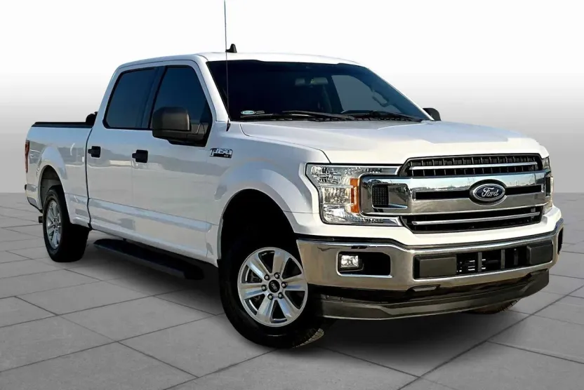 2019 Ford F-150 XLT photo 1