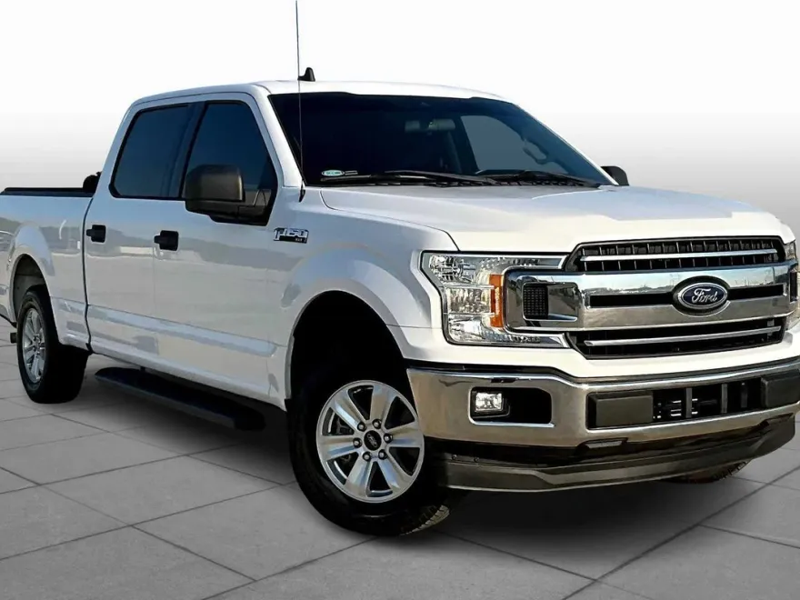 2019 Ford F-150 XLT photo 1