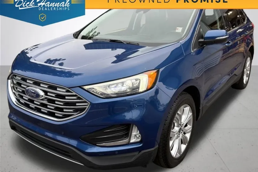 2022 Ford Edge Titanium photo 1
