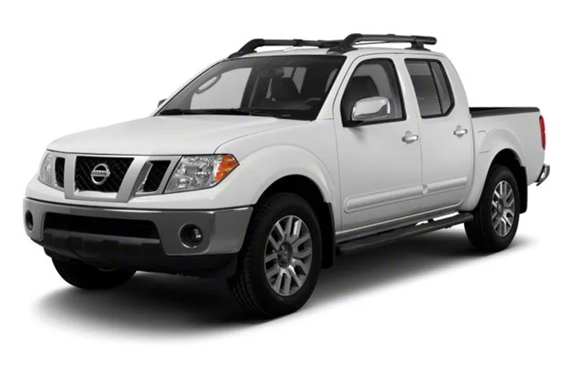 2010 Nissan Frontier SE photo 1
