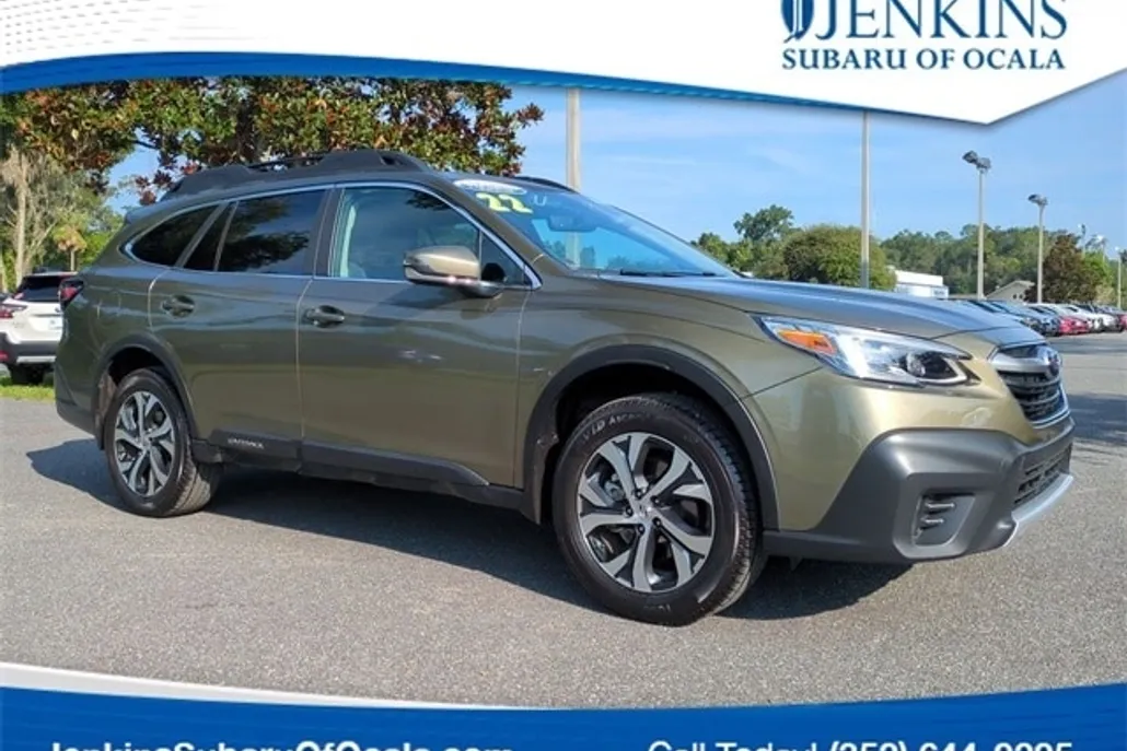 2022 Subaru Outback Limited photo 1