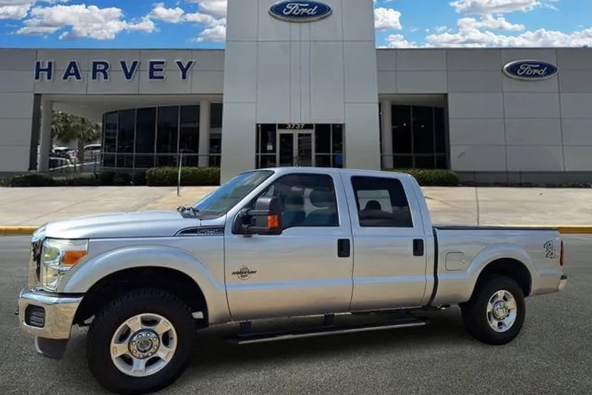 2016 Ford F-250 XLT photo 1