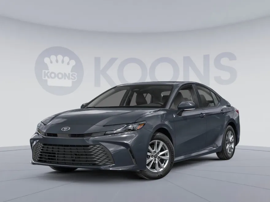 2025 Toyota Camry SE photo 1