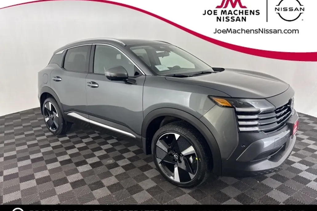 2025 Nissan Kicks SR photo 1