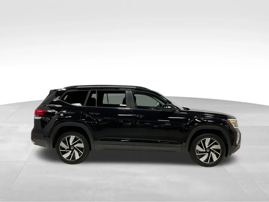 2025 Volkswagen Atlas SE Technology photo 1