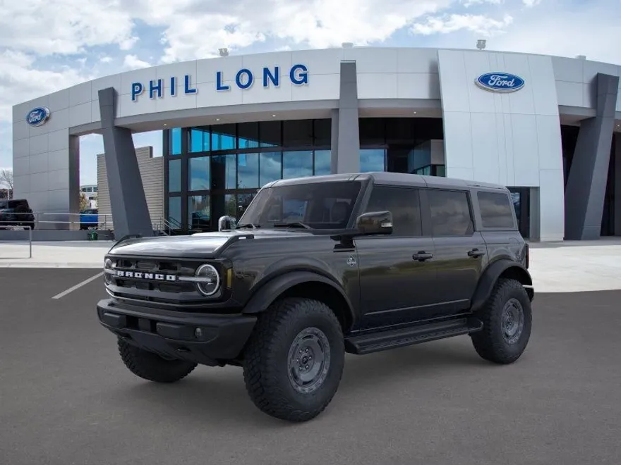 2025 Ford Bronco Outer Banks photo 1