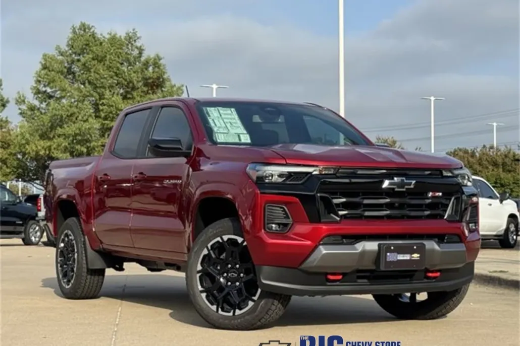 2026 Chevrolet Colorado Z71 photo 1