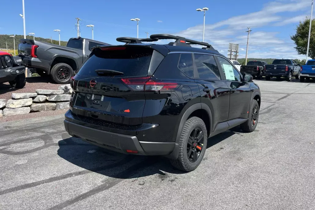 2026 Nissan Rogue SV photo 1